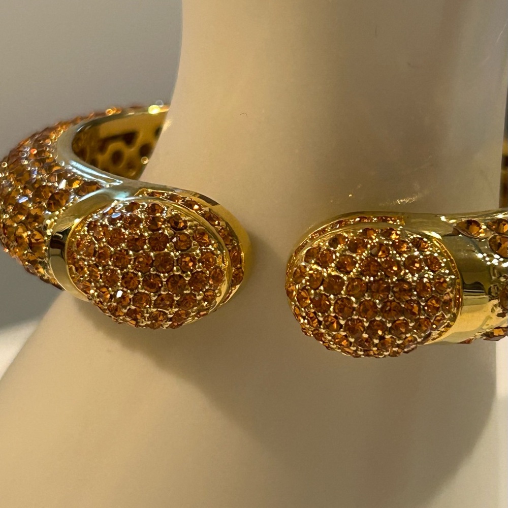 Vintage Joan Boyce Gold Tone & Orange Citrine Jeweled Bracelet - Picture 3 of 14